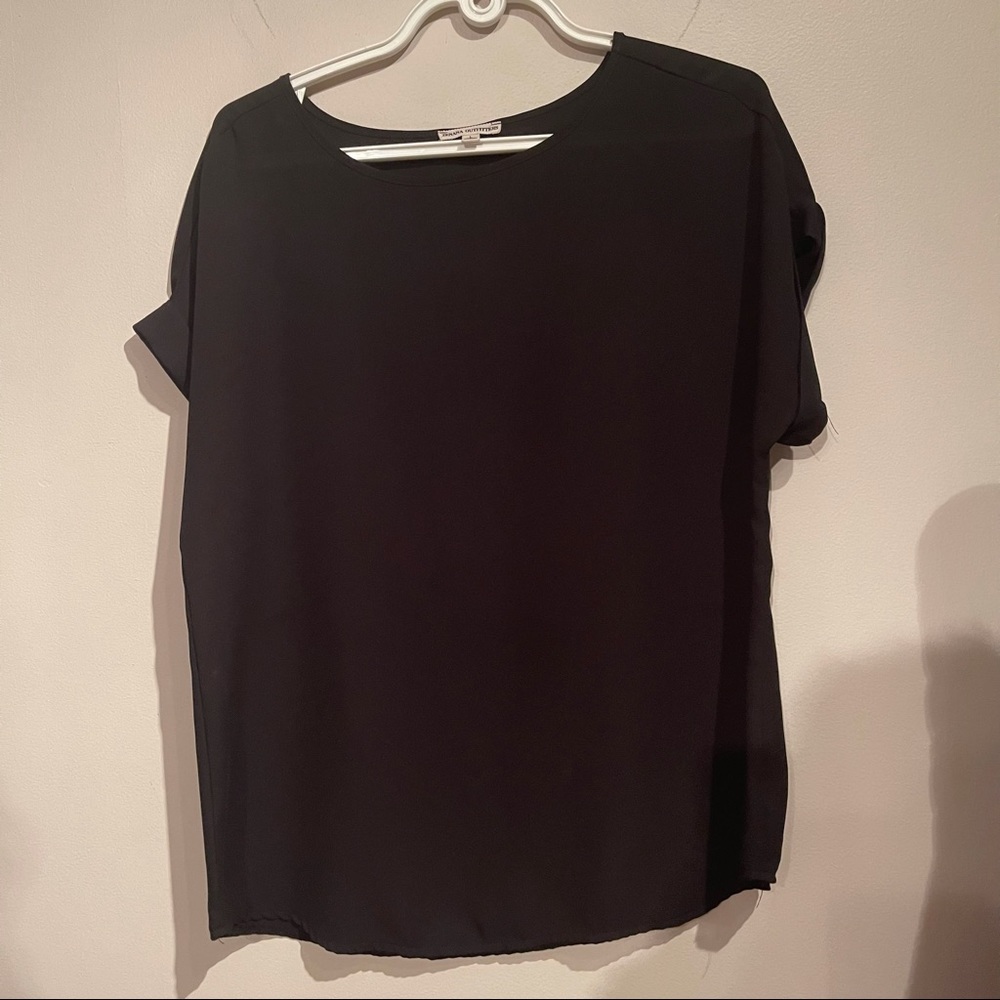 Rolled sleeves blouse
